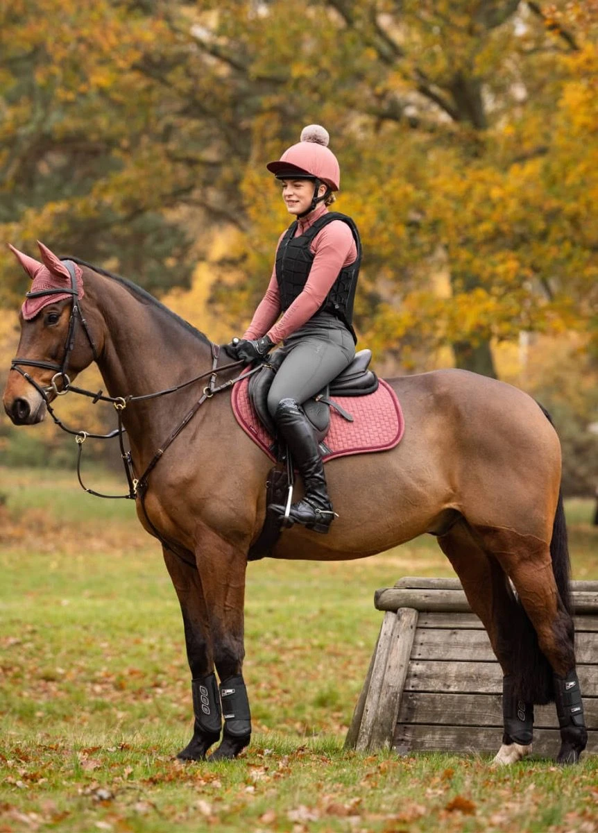 LeMieux Suede CC Square - Orchid 4 LeMieux Suede CC Square - Orchid - Image 2